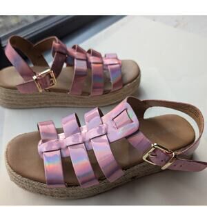 SteveMadden Platform Iridescent Sandals Size 5 Fisherman Espadrille Coachella